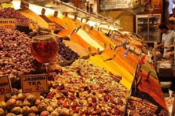 آشنایی با بازار ادویه استانبول